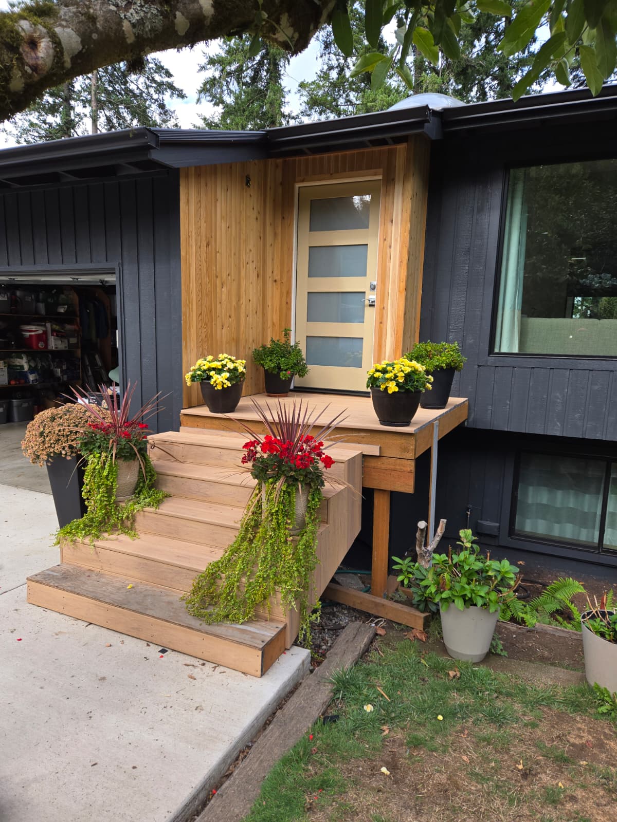 PHOTO-2025-11-07-06-38-25