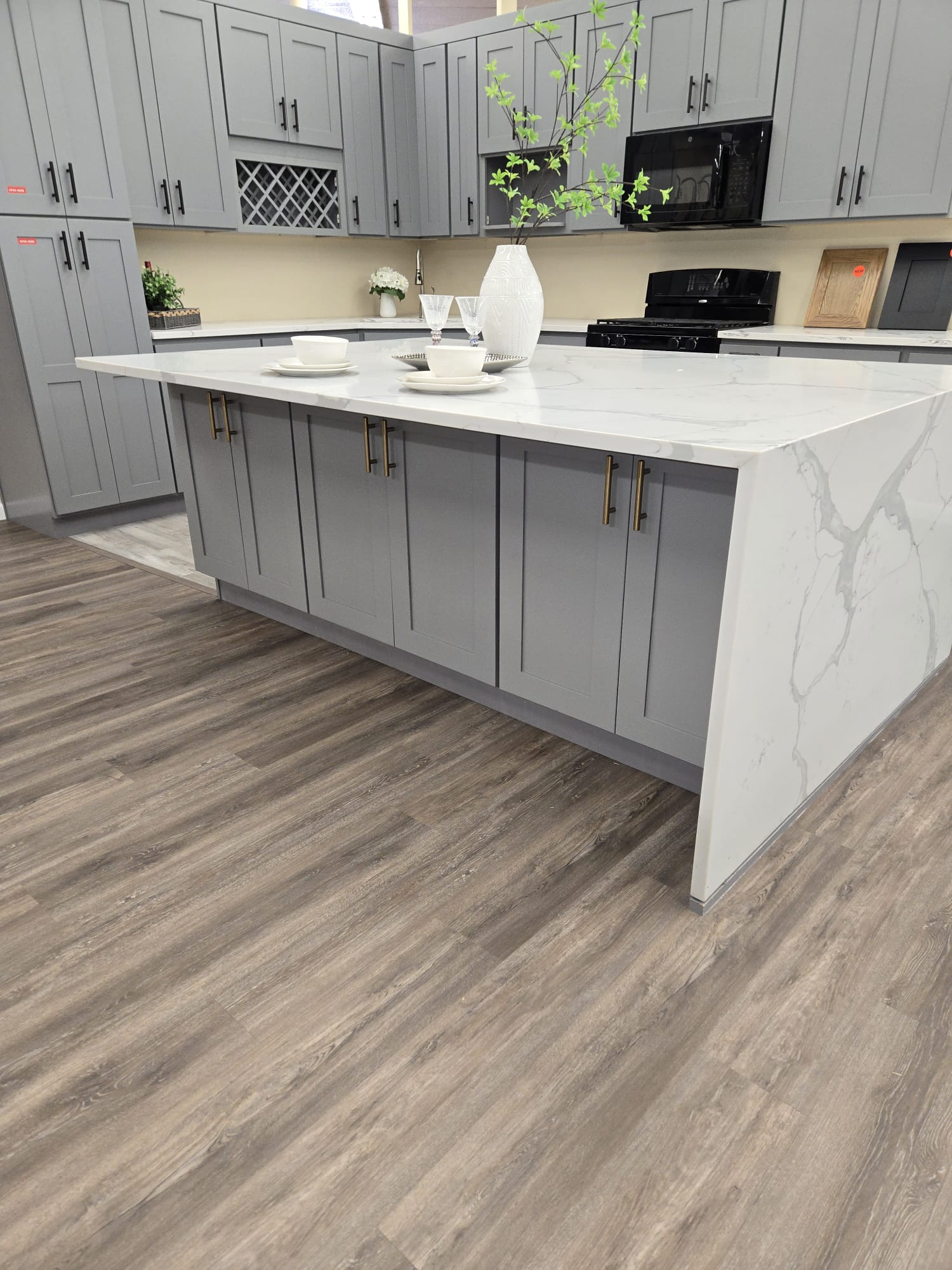 PHOTO-2025-11-07-06-51-48